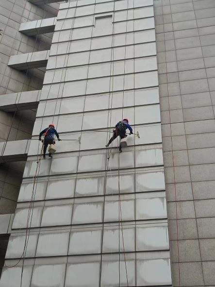 沿滩区高空外墙清洗